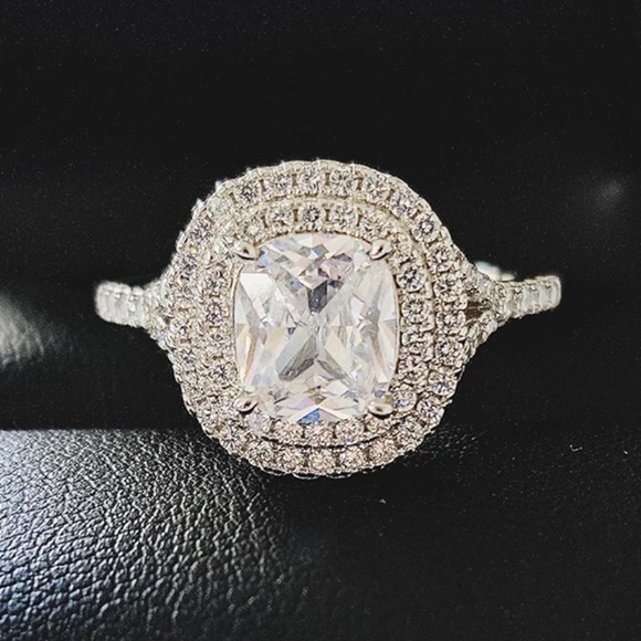 NEW 925 STERLING SILVER DIAMOND HALO RING - Picture 3 of 5